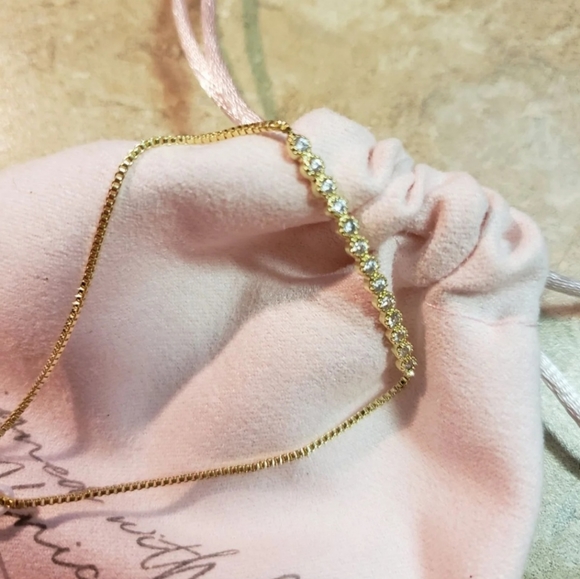 JULES SMITH 14K Gold Plated Daisy Chain Bracelet w/Huggie Hoop Earrings Set - Picture 7 of 14